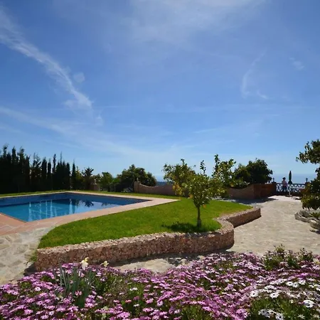 Bonifacio 2 Mirador Villa Maro