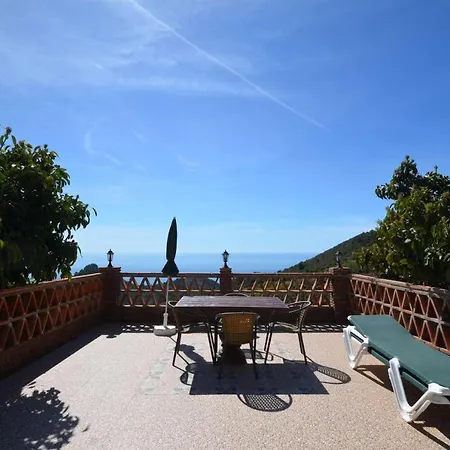 Bonifacio 2 Mirador Villa